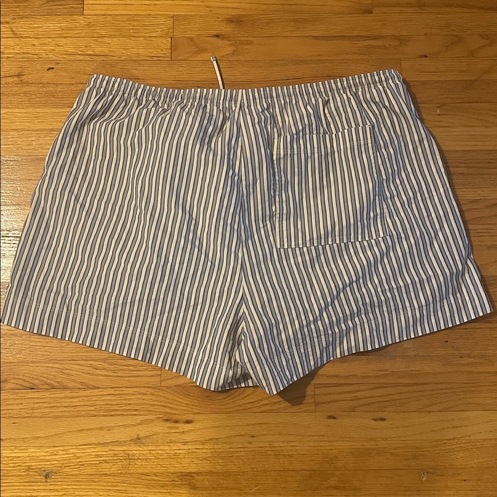 Old Navy Blue White Brown Striped Shorts Size XL - Picture 6 of 8